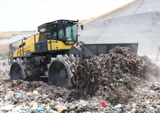Kompaktor odpadów Bomag BC 873 RB 5