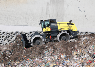 Kompaktor odpadów Bomag BC 973 RB 5