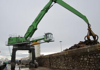 Koparki do prac przeładunkowych Sennebogen 875R E Hybrid  