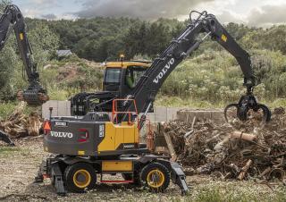 Koparki do prac przeładunkowych Volvo EW200E