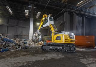 Koparki do prac przeładunkowych Liebherr LH 26 C Industry Litronic