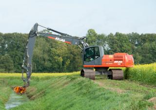 Koparki gąsienicowe Atlas 240 LC