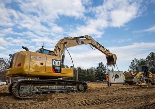 Koparki gąsienicowe Caterpillar 313F L GC