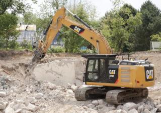 Koparki gąsienicowe Caterpillar 323E L