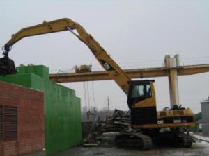 Koparki gąsienicowe Caterpillar 325 C MH