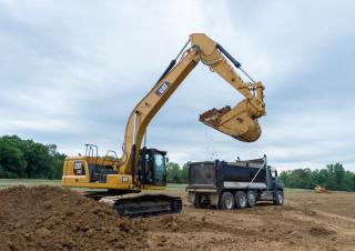 Koparki gąsienicowe Caterpillar 330