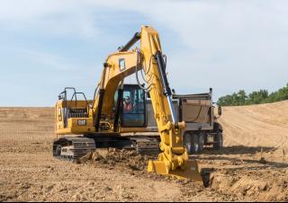 Koparki gąsienicowe Caterpillar 330 GC