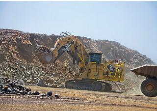 Koparki gąsienicowe Caterpillar 6060 FS