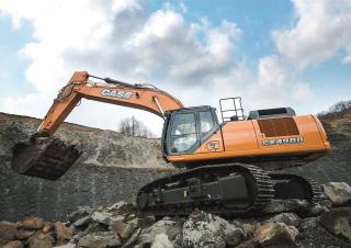 Koparki gąsienicowe Case CX490D 