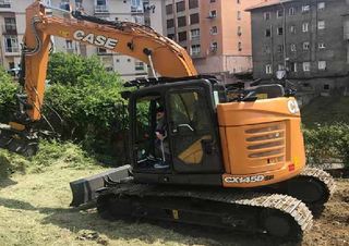 Koparki gąsienicowe Case CX145D SR