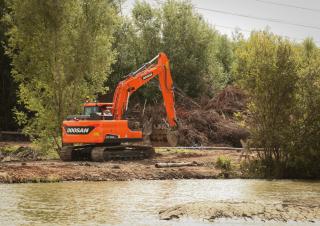 Koparki gąsienicowe Doosan DX140LC-5
