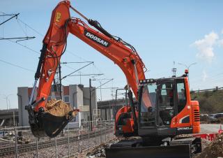 Koparki gąsienicowe Doosan DX 140 LCR