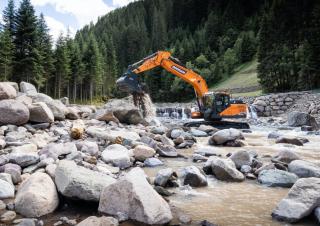 Koparki gąsienicowe Doosan DX210LC-7