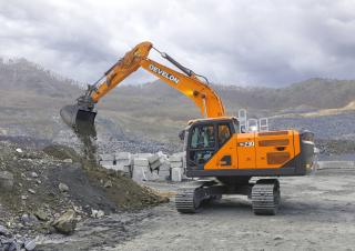 Koparki gąsienicowe Develon DX230LC-9