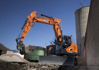 Koparki gąsienicowe Doosan DX235LCR-5