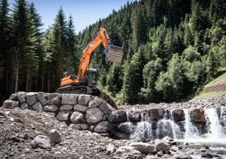 Koparki gąsienicowe Doosan DX245NHD-7