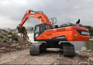 Koparki gąsienicowe Doosan DX340LC-5