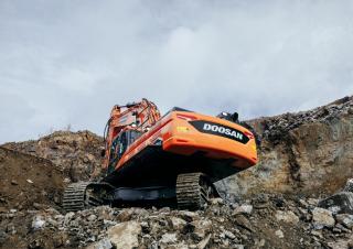 Koparki gąsienicowe Doosan DX490LC-7