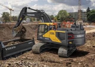 Koparki gąsienicowe Volvo EC250ERL