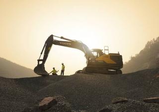 Koparki gąsienicowe Volvo EC250ERL