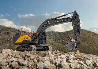 Koparki gąsienicowe Volvo EC300F L 