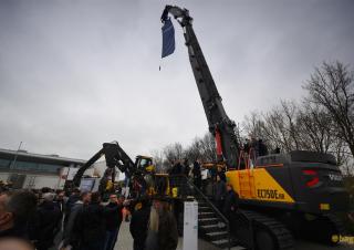Koparki gąsienicowe Volvo EC750E HR