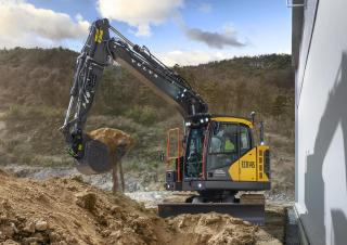 Koparki gąsienicowe Volvo ECR145F LM