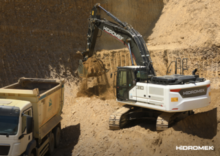 Koparki gąsienicowe Hidromek HMK 310 LC