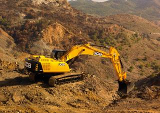 Koparki gąsienicowe JCB JS330 LC