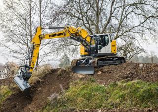 Koparki gąsienicowe Liebherr R 926 Compact Litronic