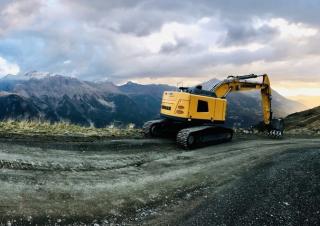 Koparki gąsienicowe Liebherr R 936 Compact Litronic 