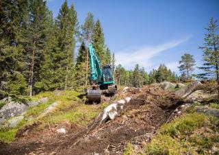 Koparki gąsienicowe Kobelco SK 140 SRL 5