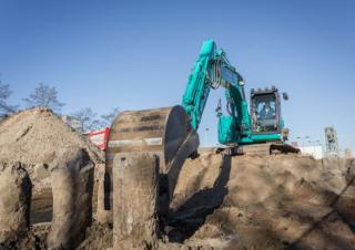 Koparki gąsienicowe Kobelco SK 140 SRLC 5