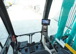 Koparki gąsienicowe Kobelco SK 180 LC 10E