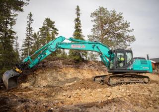 Koparki gąsienicowe Kobelco SK 210 SNLC 10E