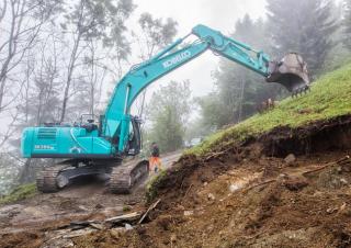 Koparki gąsienicowe Kobelco SK 260 NLC 10E