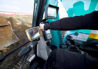 Koparki gąsienicowe Kobelco SK 260 NLC 10E