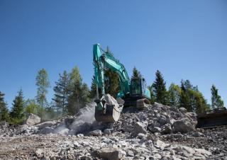 Koparki gąsienicowe Kobelco SK 300 NLC 10