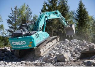 Koparki gąsienicowe Kobelco SK 300 NLC 10E