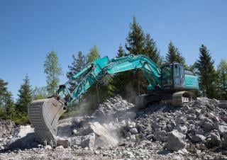 Koparki gąsienicowe Kobelco SK 300 NLC 10E