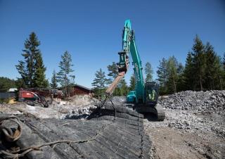 Koparki gąsienicowe Kobelco SK 300 NLC 10E