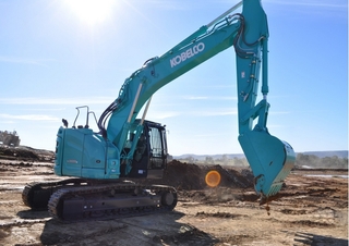 Koparki gąsienicowe Kobelco SK 380 SRLC 