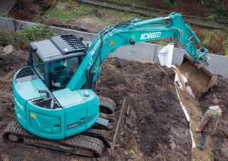 Koparki gąsienicowe Kobelco SK 75 SR 3