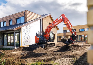 Koparki gąsienicowe Hitachi ZX135US-7B