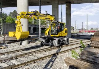 Koparki kołowe Liebherr A 922 Rail Litronic