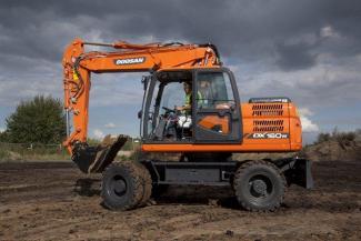 Koparki kołowe Doosan DX160W-3