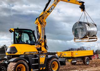 Koparki kołowe JCB Hydradig 110W