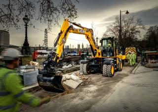 Koparki kołowe JCB Hydradig 110W