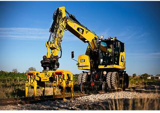 Koparki kołowe Caterpillar M323F