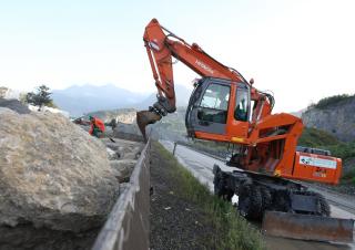 Koparki gąsienicowe Hitachi ZX 180 W